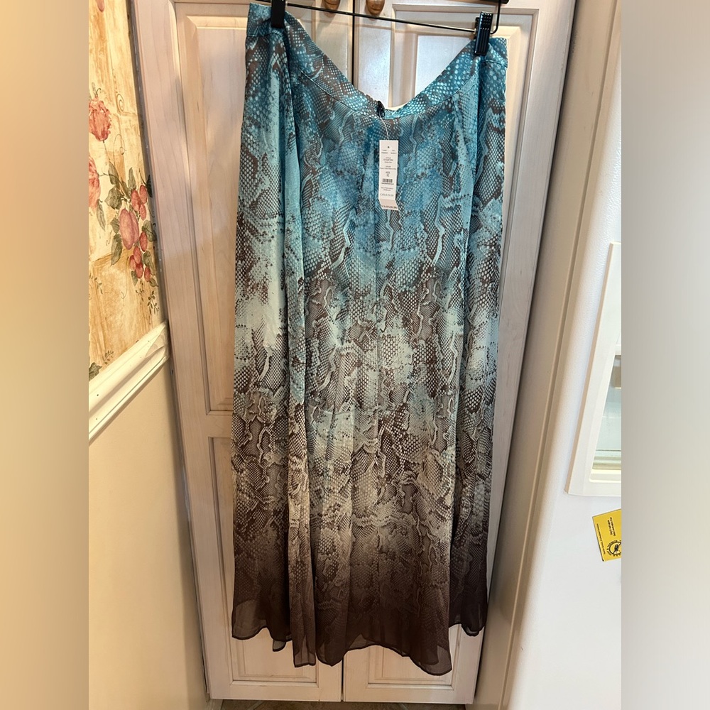 White House Black Market Ombre Snake Print Maxi Skirt Size 12 NEW With TAGS